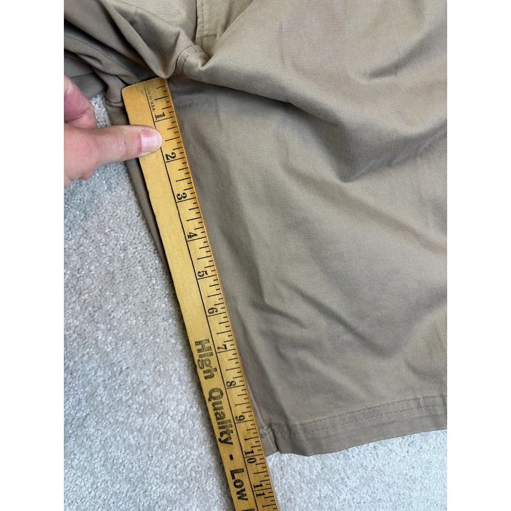 Lee Extreme Motion Shorts Men 32x10 Tan Khaki Chino Stretch Flat Front 104183560 - Picture 6 of 6